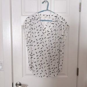 White with leaves cap sleeve blouse